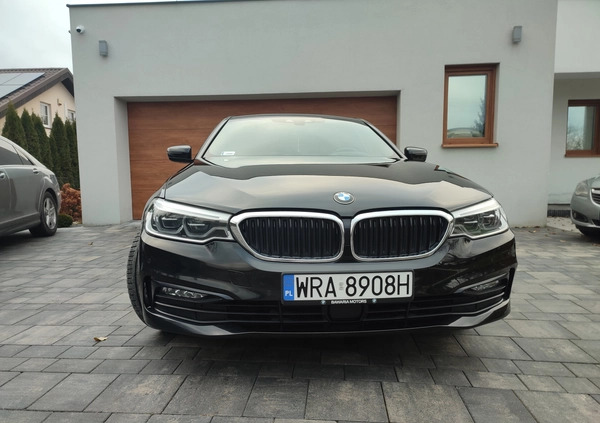BMW Seria 5 cena 118500 przebieg: 151000, rok produkcji 2018 z Opoczno małe 596